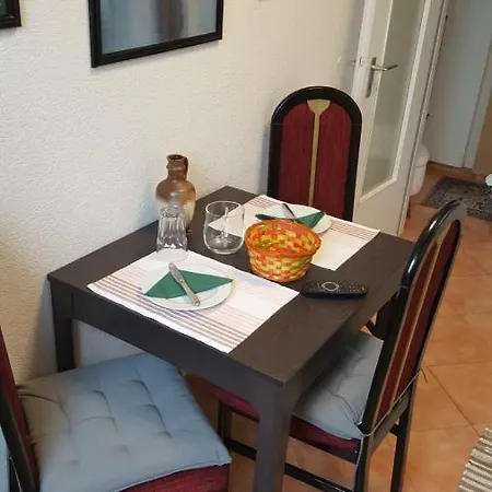 Beliebte 60qm In Zwischen Duesseldorf & Koeln شقة *